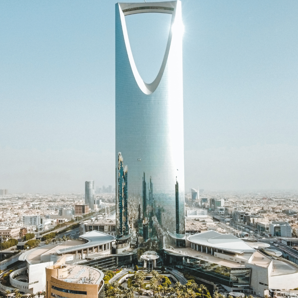 Riyad şehir silueti, Arapça tercüme hizmetlerimizin modern ve profesyonel yaklaşımını yansıtıyor